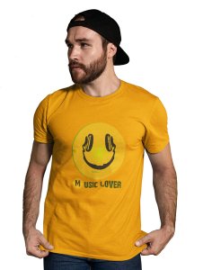 Looking Up Emoji T-shirt (Yellow) - Clothes for Emoji Lovers - Suitable for Fun Events - Foremost Gifting Material for Your Friends and Close Ones