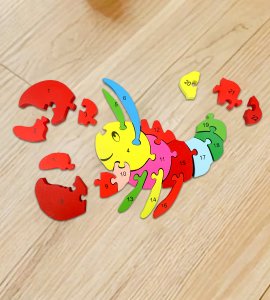 Crab based wooden multicolour puzzle game/ riddle game set specially made for kids