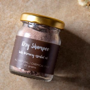 Natural Rosemary Dry Shampoo