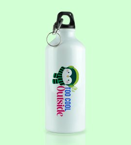 Chilled Christmas Vibes: Eye-Catchy Designed Sipper Bottle by (brand) Best Gift For Kids