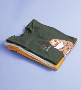 Pillow And New Year Green Graphic Printed T-shirt For Mens Boys