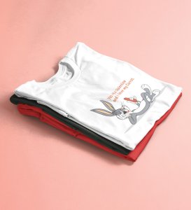 Bunny Loves carrot: (white) T-Shirt For Singles