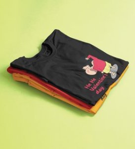 Valentine's Day Is Here: Printed (black) T-Shirt For Singles